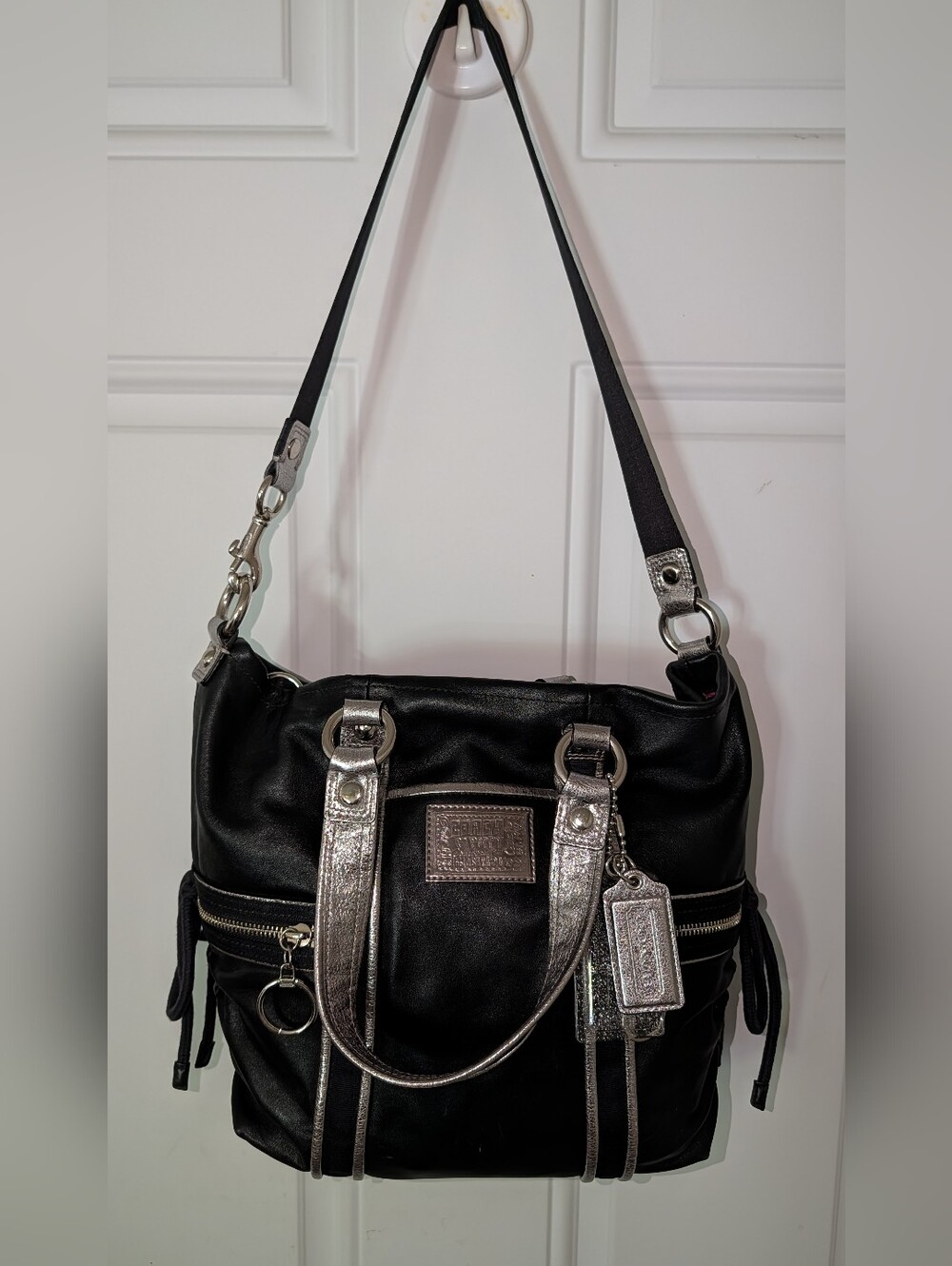 Coach Poppy Spotlight Glam Leather Tote Black VGUC